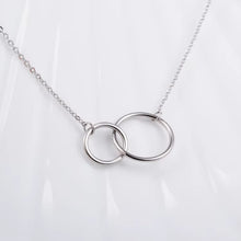 Interlocking Circle Necklace Silver